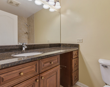 3100 Bayside Drive - Photo Thumbnail 15