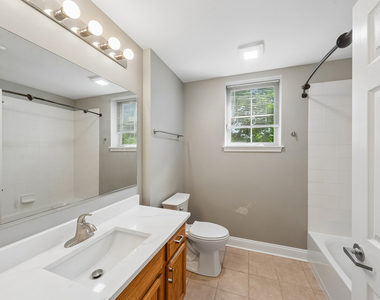 511 Prestwick Lane - Photo Thumbnail 5