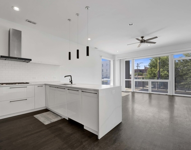 1617 N Ashland Avenue - Photo Thumbnail 1