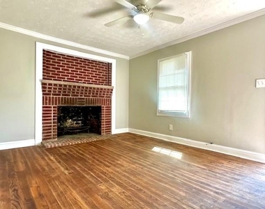 1315 Snapfinger Road - Photo Thumbnail 4