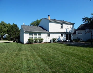 920 Chaucer Way - Photo Thumbnail 17