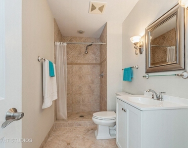 920 Chaucer Way - Photo Thumbnail 12