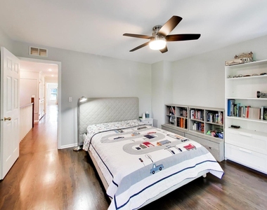 329 W Goethe Street - Photo Thumbnail 29