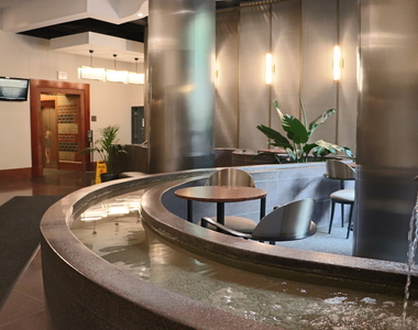 3660 N Lake Shore Drive - Photo Thumbnail 17