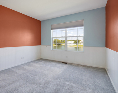 1829 Golden Gate Lane - Photo Thumbnail 19