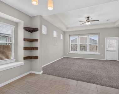 6915 Rosemont Court - Photo Thumbnail 16