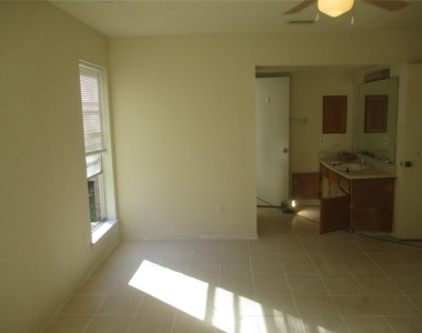 19434 Lazy Valley Drive - Photo Thumbnail 25