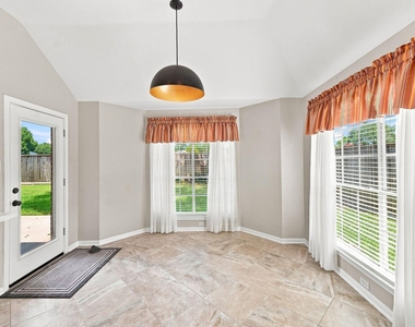 22918 Red River Drive - Photo Thumbnail 9