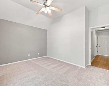 22918 Red River Drive - Photo Thumbnail 25