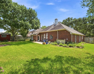 22918 Red River Drive - Photo Thumbnail 27