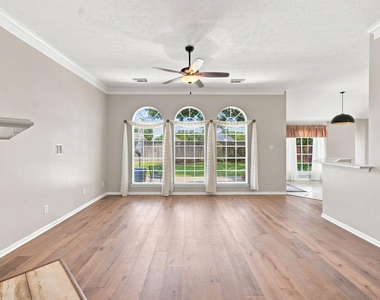 22918 Red River Drive - Photo Thumbnail 6