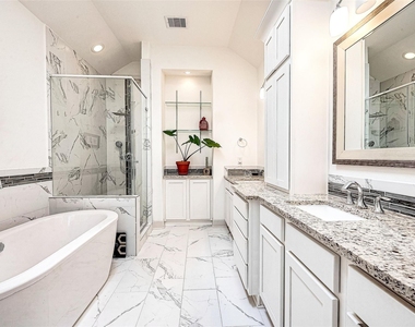5807 Kansas Street - Photo Thumbnail 8