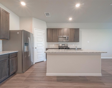 5318 Briana Dee Dr - Photo Thumbnail 16