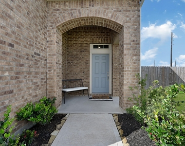 25502 Marisol Sunsets Lane - Photo Thumbnail 2
