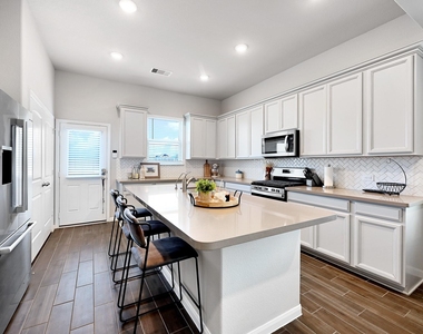 25502 Marisol Sunsets Lane - Photo Thumbnail 5