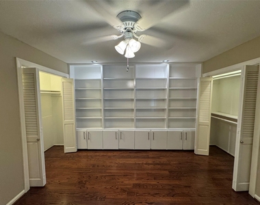 10220 Memorial Drive - Photo Thumbnail 16
