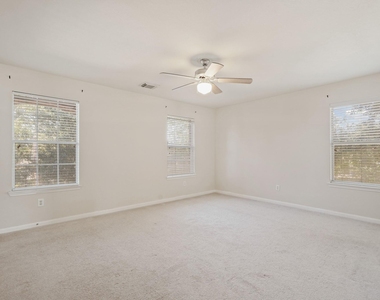 29650 Legends Green Drive - Photo Thumbnail 24