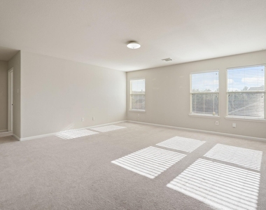 29650 Legends Green Drive - Photo Thumbnail 19