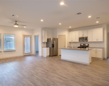 7723 Brushwood Drive - Photo Thumbnail 1