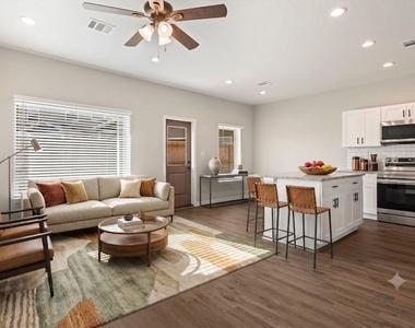 14010 Longstreet Road - Photo Thumbnail 4