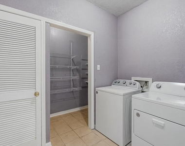 1349 Mardi Lane - Photo Thumbnail 17