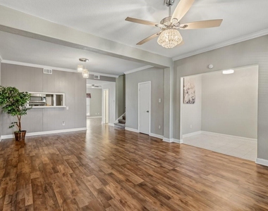 1349 Mardi Lane - Photo Thumbnail 7