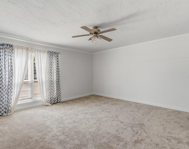1349 Mardi Lane - Photo Thumbnail 16