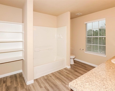 18906 Venito Drive - Photo Thumbnail 11