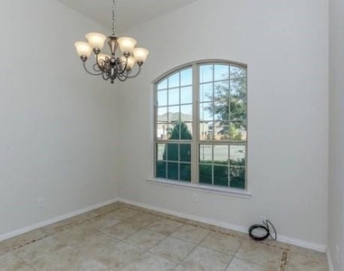 16839 Kilgarth Drive - Photo Thumbnail 7