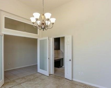 16839 Kilgarth Drive - Photo Thumbnail 8