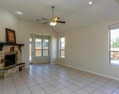 16839 Kilgarth Drive - Photo Thumbnail 9