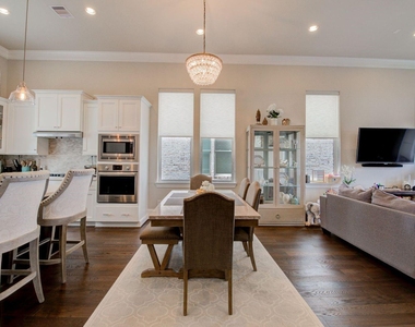 9664 Knight Road - Photo Thumbnail 19