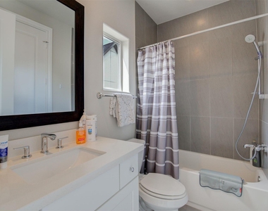 9664 Knight Road - Photo Thumbnail 23