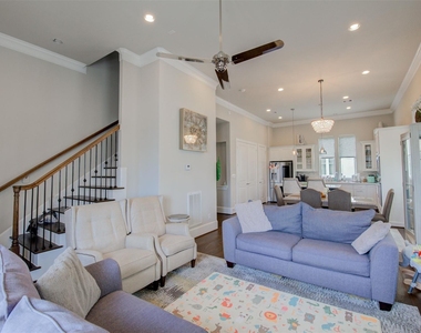 9664 Knight Road - Photo Thumbnail 6