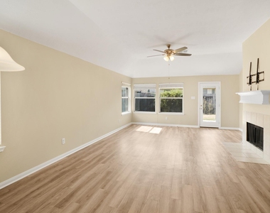 21558 Duke Alexander Drive - Photo Thumbnail 22