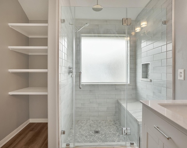 21558 Duke Alexander Drive - Photo Thumbnail 13