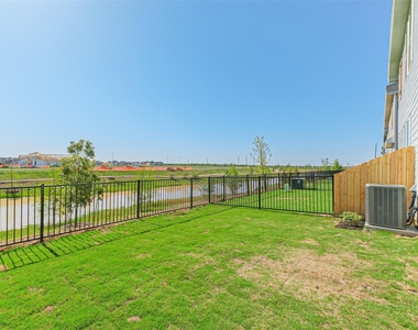 5562 Amber Brook Lane - Photo Thumbnail 26