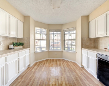 12530 Laleu Lane - Photo Thumbnail 13