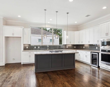 1230 W 25th Street - Photo Thumbnail 6