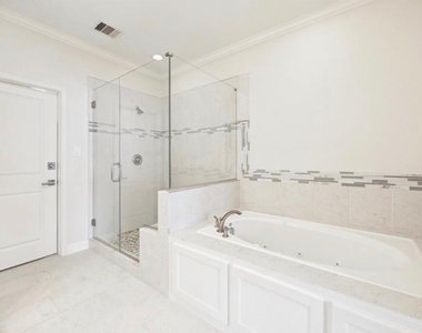 1230 W 25th Street - Photo Thumbnail 15