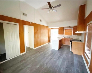 2509 Morningside Lane - Photo Thumbnail 2