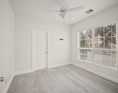 2923 Pease Street - Photo Thumbnail 16