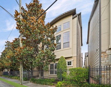 2923 Pease Street - Photo Thumbnail 1