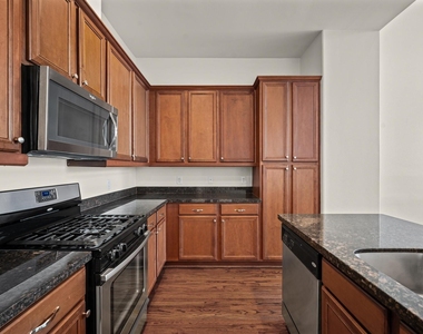 2923 Pease Street - Photo Thumbnail 5