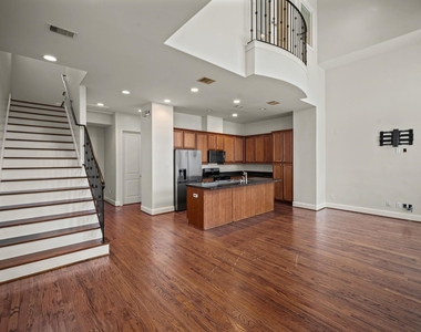 2923 Pease Street - Photo Thumbnail 9