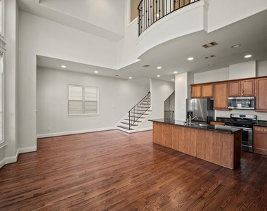 2923 Pease Street - Photo Thumbnail 10