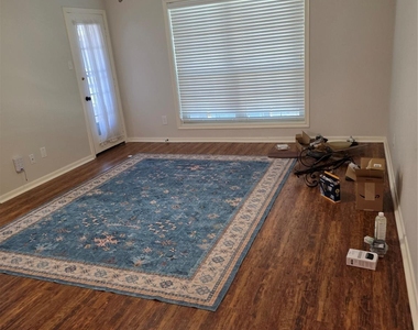1311 Antoine Drive - Photo Thumbnail 14