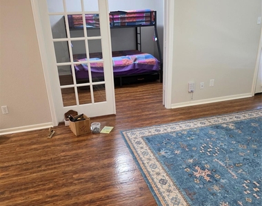 1311 Antoine Drive - Photo Thumbnail 15