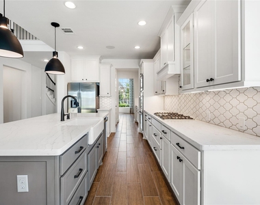 28618 Casen Ranch Lane - Photo Thumbnail 22