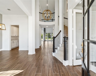 28618 Casen Ranch Lane - Photo Thumbnail 5